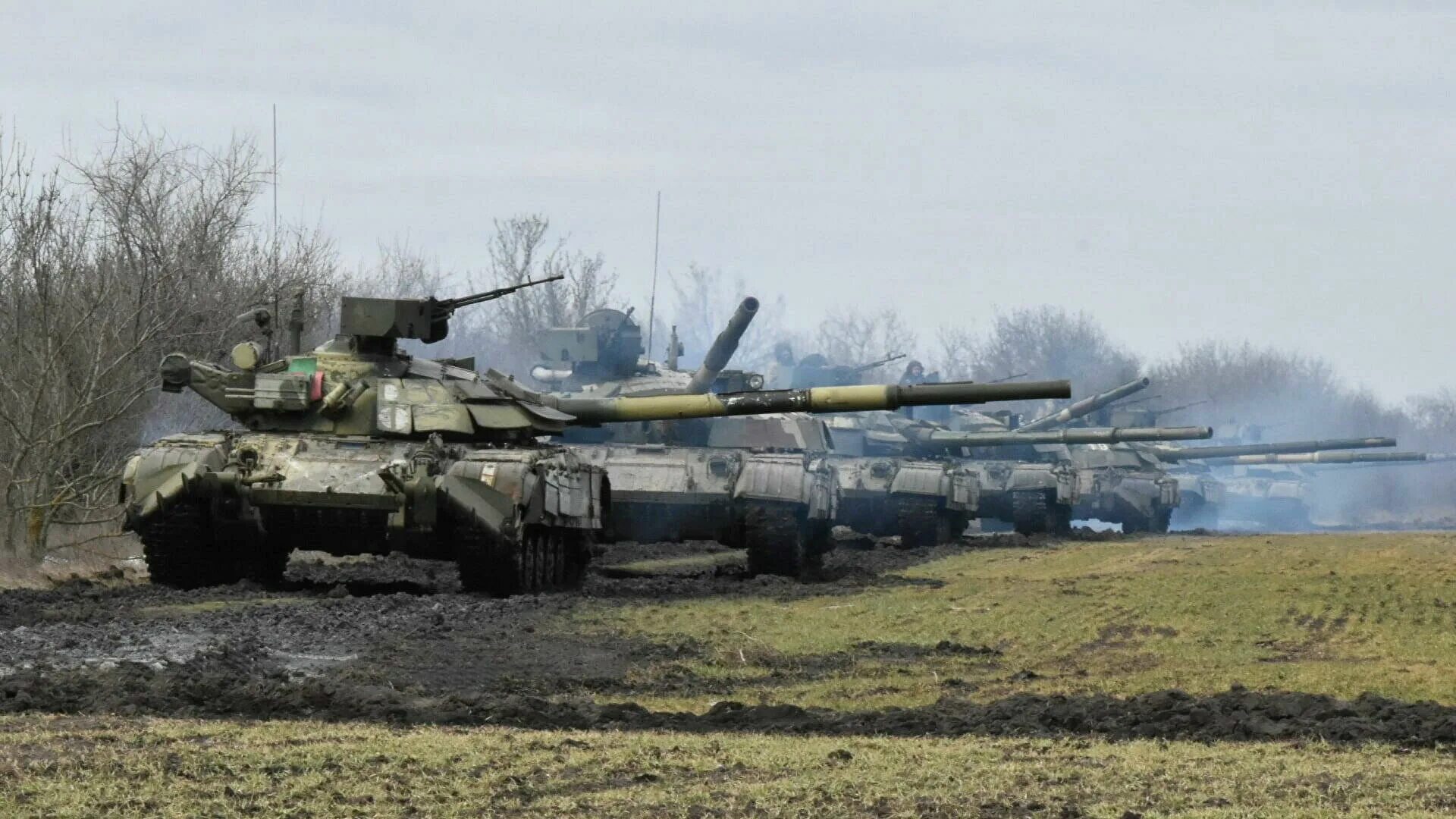 Украина возле границ. Танк т72 на Украине. Т-64 Украина. Т-72б на Украине. Танк т 80 на Украине.