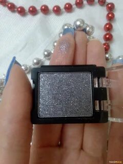 Mono eyeshadow