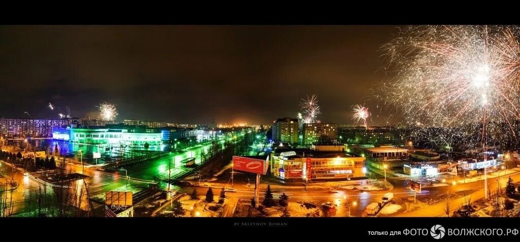 Погода городе волжский волгоградской области. Город Волжский Волгоградской области. Площадь г. Волжский. Ночной город Волжский. Город Волжский ночью.