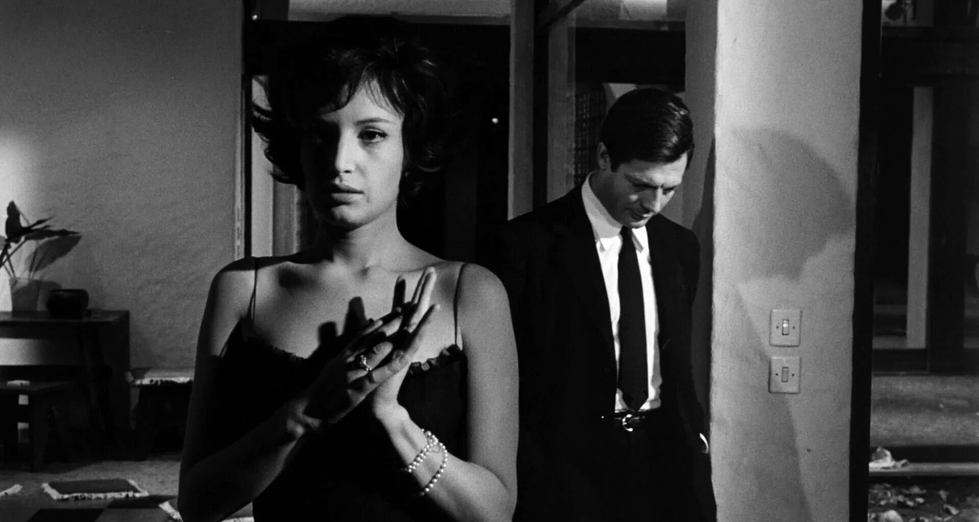 Антониони Клер. Ночь Антониони. Ночь la notte, 1961. Откровенный разговор женщин