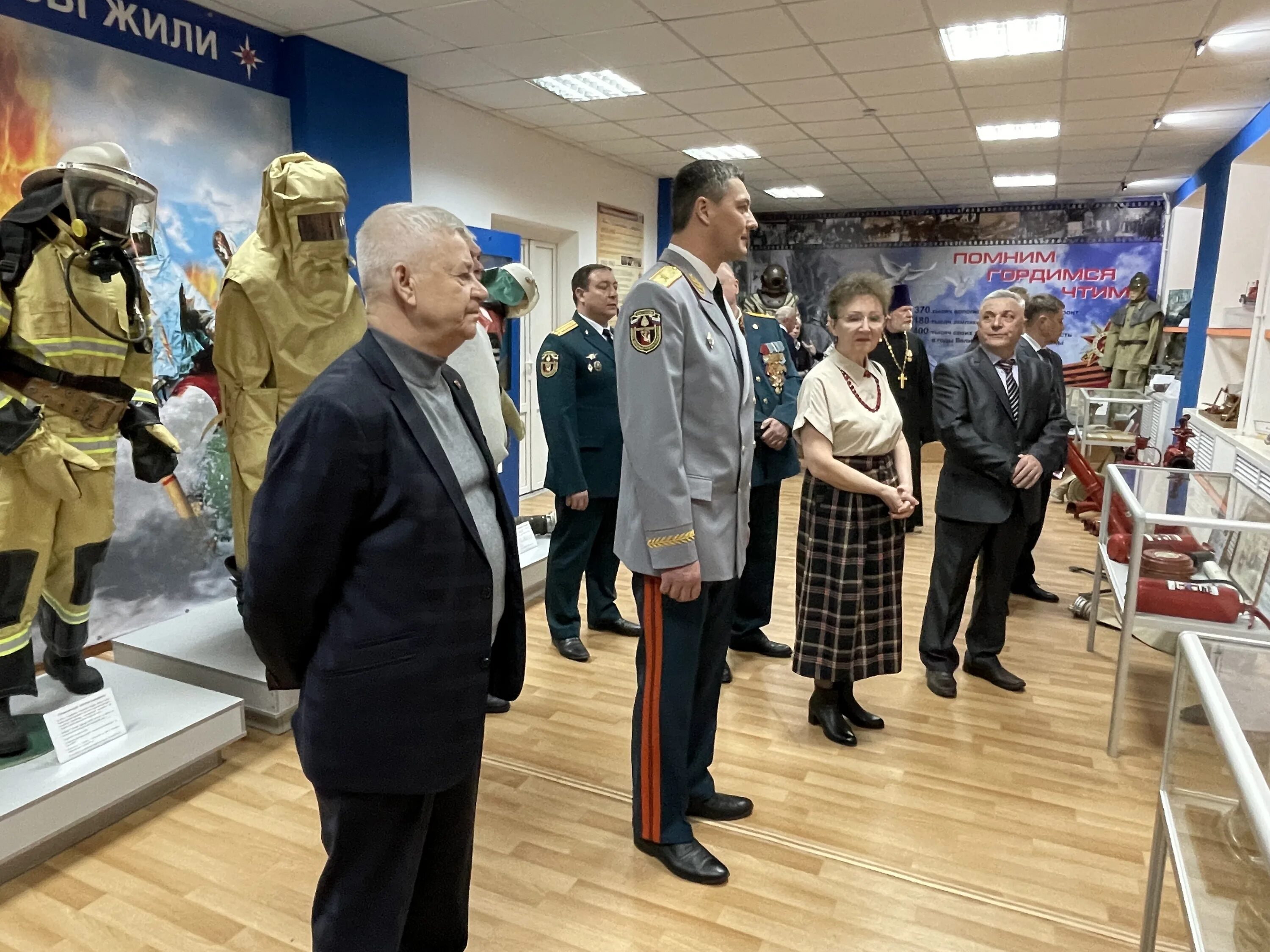 Создание пожарной охраны вологды. Музей пожарной охраны Вологда. Экспозиция выставки в музее. Музей пожарных на Зосимовской Вологда. Музей Вологодской милиции.