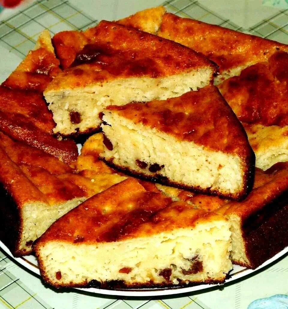 Королевская ватрушка михайловский. Пломбирный торт без выпечки. Выпечка из бисквитного теста. Выпечка без духовки рецепты с фото. Выпечка без духовки рецепты с фото.