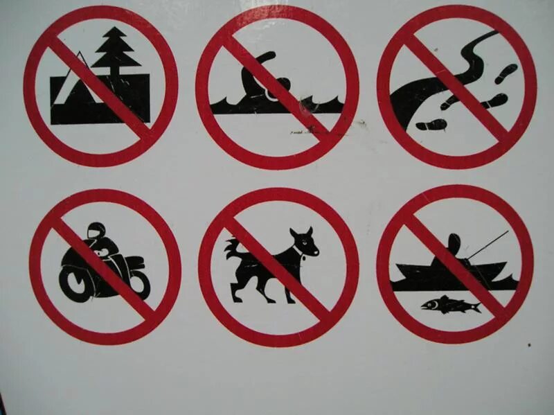 Что нельзя делать детям знаки. Запрещающие знаки. Запрещающие знаки в природе. Природоохранные знаки. Запрещающие Лесные знаки.