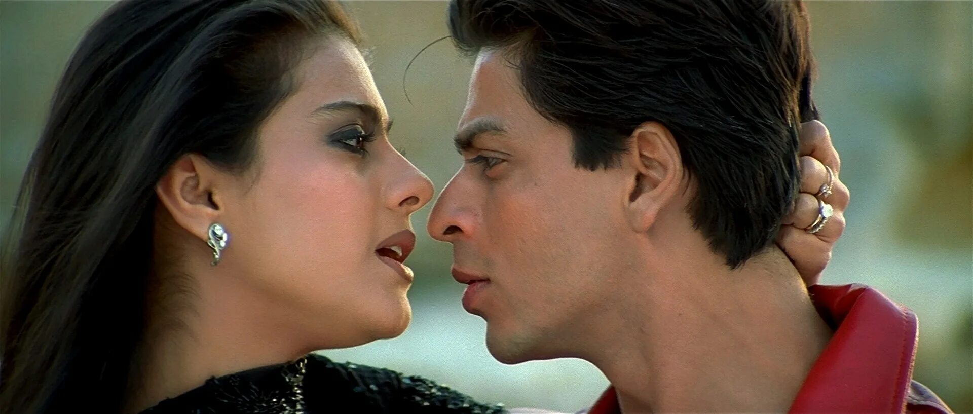 как трудно признаться в любви фильм 2003. Khushi 2003. фардин кхан и карина капур. как трудно признаться в любви фильм 2003. индийский фильм про девушку адвоката.