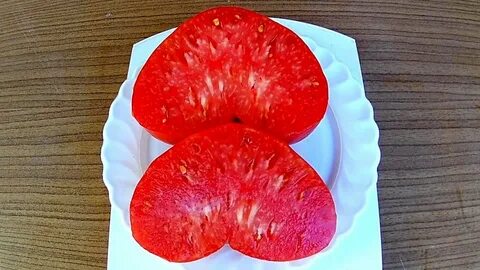 Красная клубника томат описание