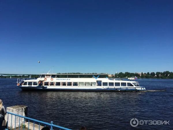Речной трамвайчик на волге. Толга пристань ярославль. Теплоходы ярославль толга. Теплоходы ярославль толга. Речной трамвайчик ярославль толга.