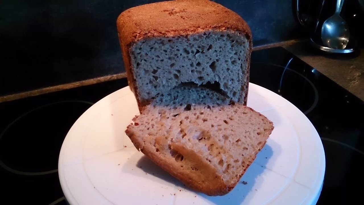 Redmond рецепт хлеба. Хлеб в хлебопечке хлебопечка Redmond RBM-1908. Редмонд хлеба хлебопечка. Гречишный хлеб. Хлеб гречневый хлебопечка.