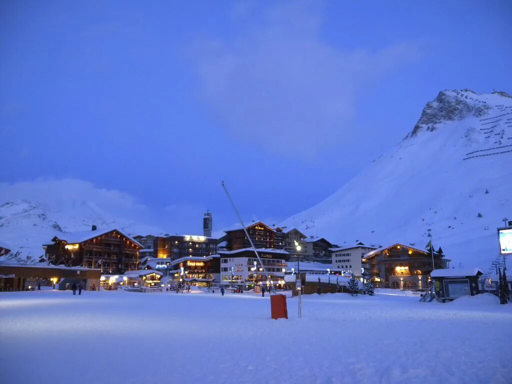 Валь дизер. Валь д изер. валь-д&#039;изер. tignes val d&#039;isere. вальдезер горнолыжный курорт.