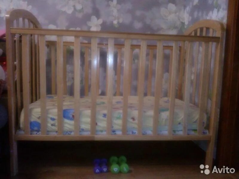 авито ярославль детские товары детские. наклейки на носы детской обуви. детский кровать металлический на авито в костроме. кроватка детская деревянная с ящиком. заберу даром детскую кроватку.
