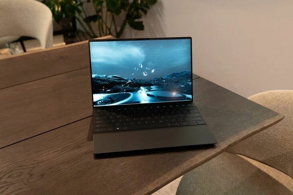 Dell xps 13 plus. Dell XPS 13. Dell XPS 2022. XPS 13 2022. Dell XPS Plus.