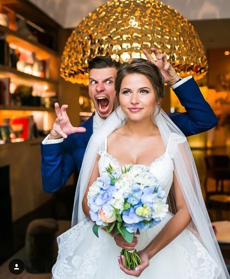 Юля выходит замуж