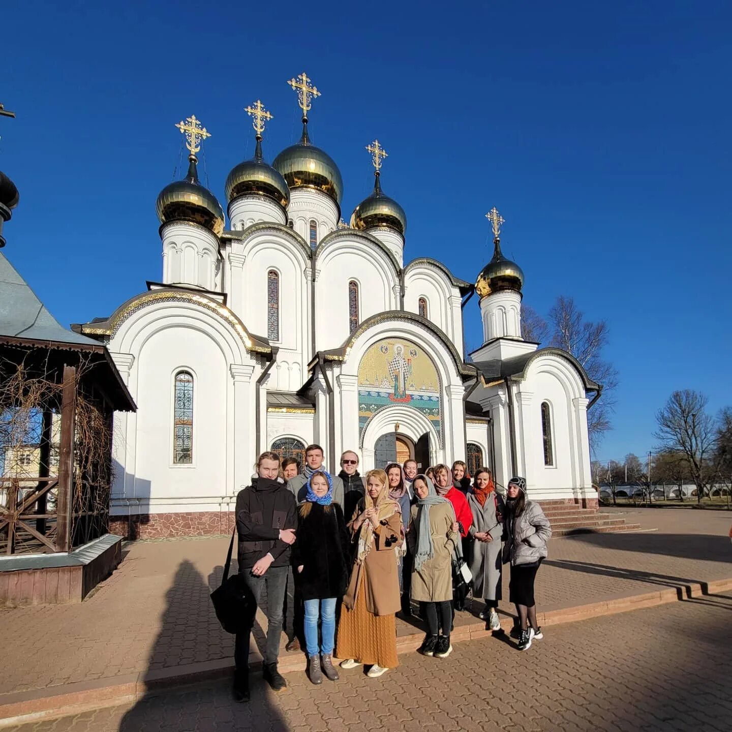 Храм божьей матери нечаянные радости. Храм Нечаянная радость в Марьиной роще. Церковь иконы Божией матери Нечаянная радость Новомосковск. Храм иконы Божией матери Нечаянная радость Челябинск. Храм Нечаянная радость Пушкино.