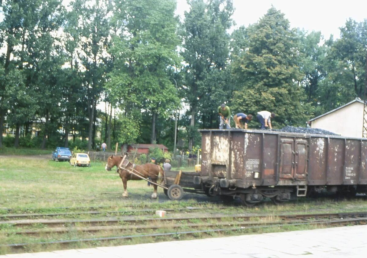 Вагон ресторан 1/87. Старые немецкие электрички. Flack wagon. Ваген абовян. Трехосный вагон.