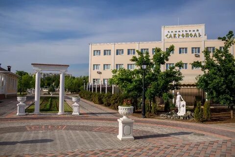 Сколько санаториев в саках