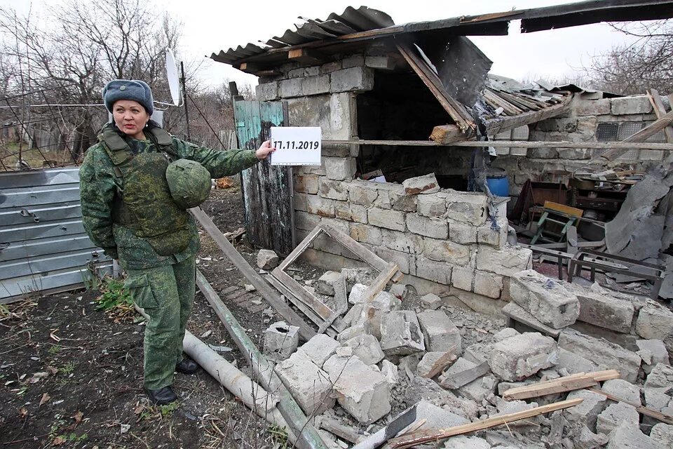 Работа волонтером на донбассе. Лысенко волонтер Донбасс. Лысенко волонтёр Донецк.