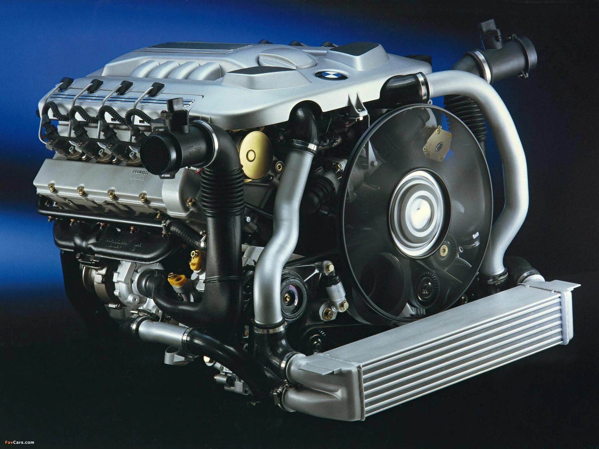 Дизель е 3. Двигатель БМВ м67. BMW m67 двигатель. BMW e38 m67. BMW m40 engine.