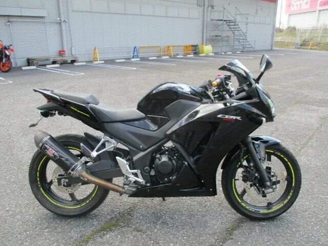 Honda cbr 125 кубов. Хонда cbr 250 кубов. Хонда 250 кубов дорожник. Cbx 250 мотоцикл. Мопед хонда 250 кубов.