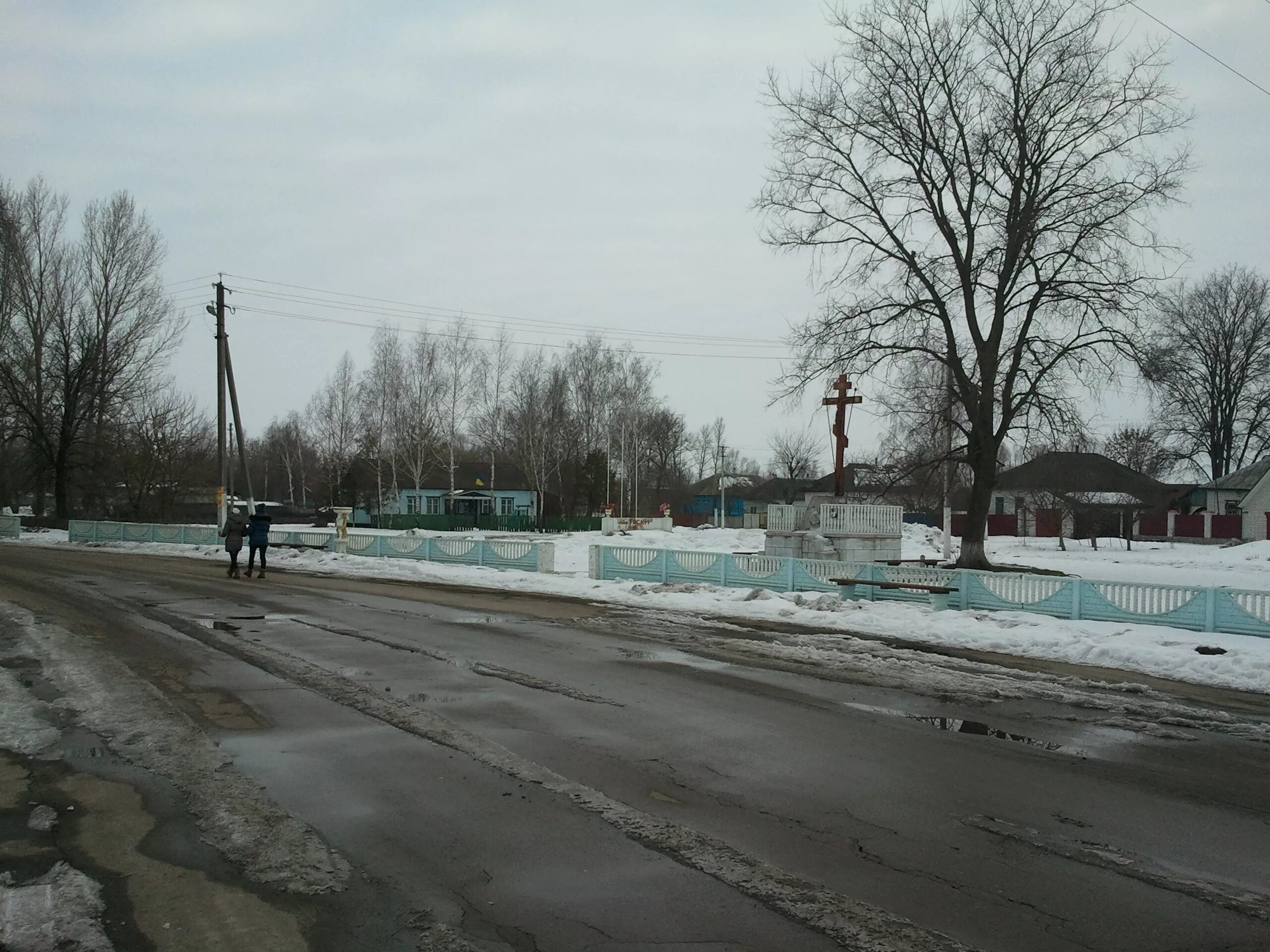 Площадь села. Площадь села