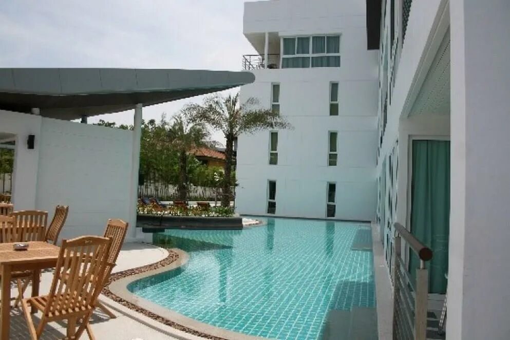 4 palms resort тайланд. The palms kamala beach 4. Kamala beach. Kamala beach plaza. The palms kamala beach 4 таиланд.