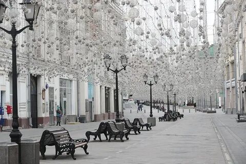 Улицы москвы в мае