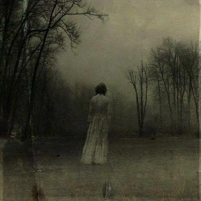 Привидение (призрак) (ghost) 1990. Фотосессия призрак. Призрак девушки в белом платье. Человек мистика. Призрак на дороге арт.