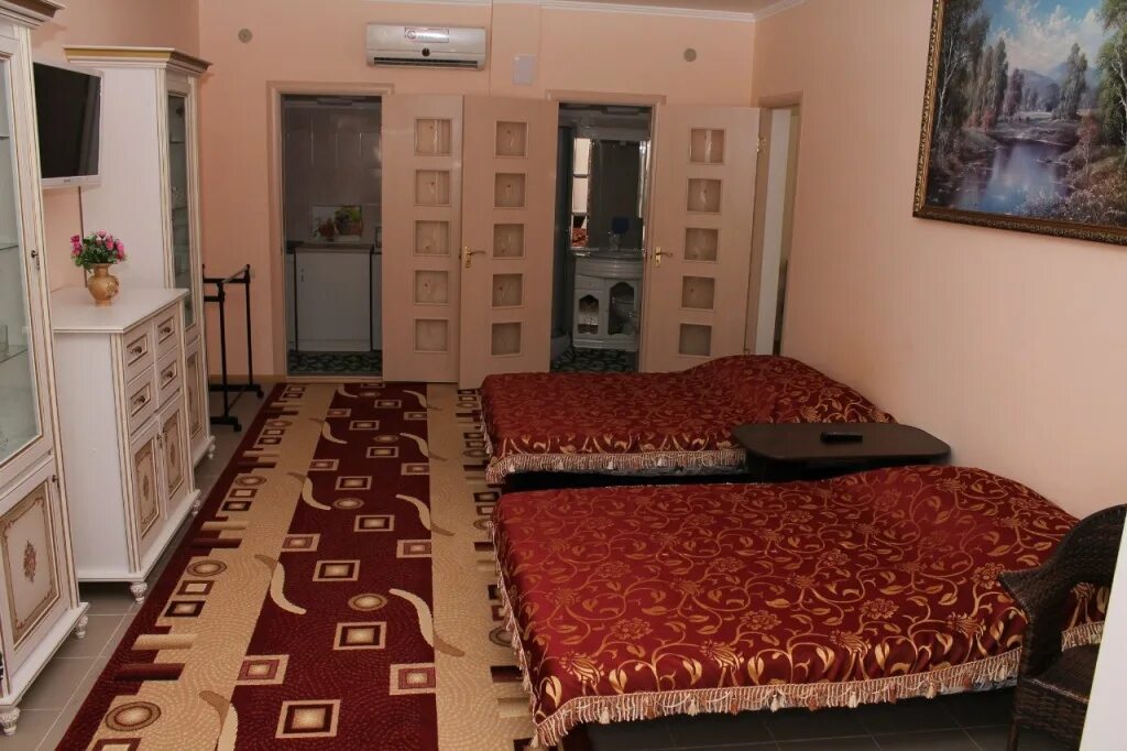 Анапа джемете фулл хаус. Местная 25. Парк покров отель. Отель покровское коттедж. Покровское дом отдыха коттеджи.