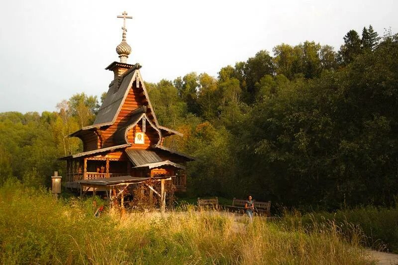 Источник святой ключ. Сергиев Посад Родник Гремячий ключ. Сергиев Посад Святой источник Гремячий. Сергиев Посад Гремячий ключ Малинники. Гремячий ключ Сергия Радонежского.