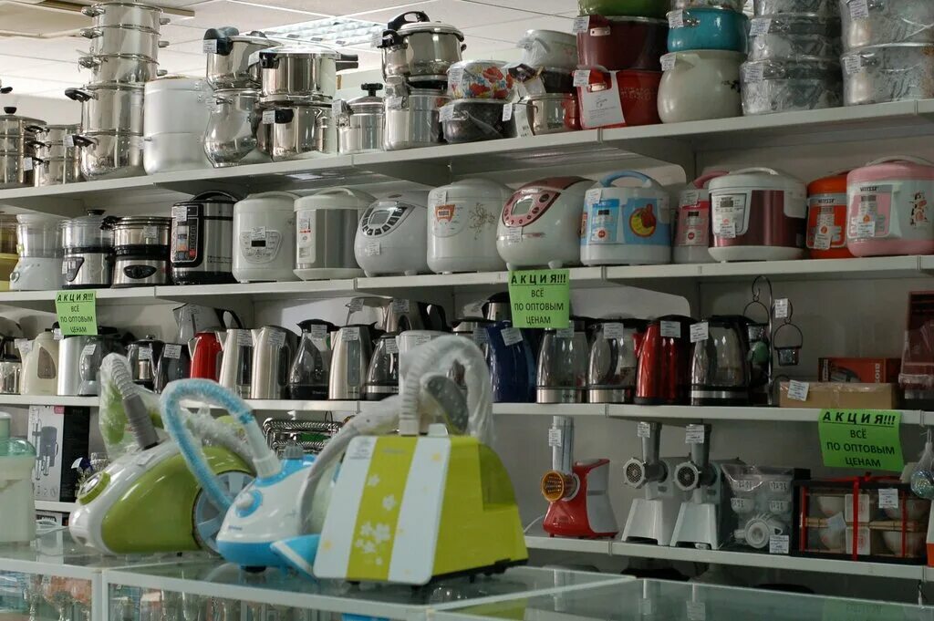 Магазин центр посуды Сальск Коломийцева. Оптовый магазин посуды. Посуда-хозяйственные товары. Склад посуды.