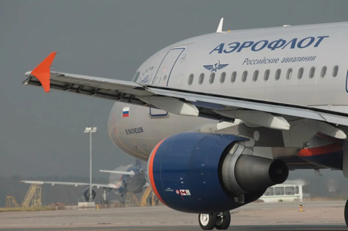 А330 и а320. Аэробус а320 аэрофлот в сочи. Покажи самолет аэрофлот. Покажи самолет аэрофлот. Красивый самолет аэрофлот.