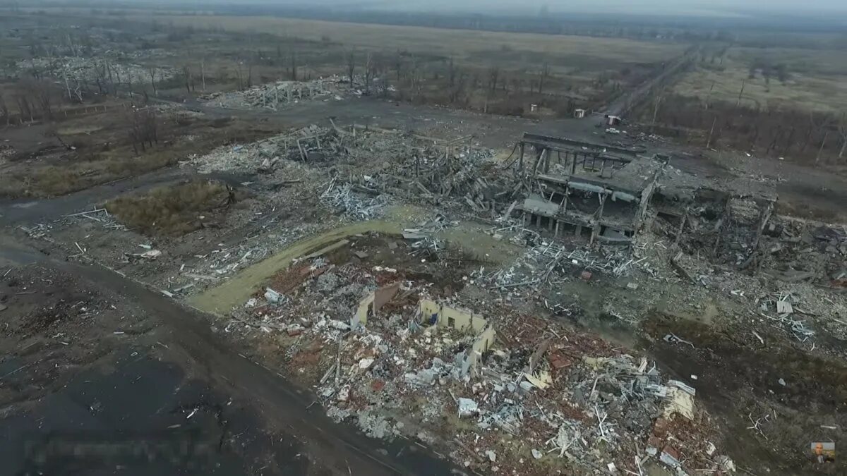 Аэропорт 2014. Луганский аэропорт 2014. Луганский аэропорт 2014 бои. Бои за Луганский аэропорт 2014год.