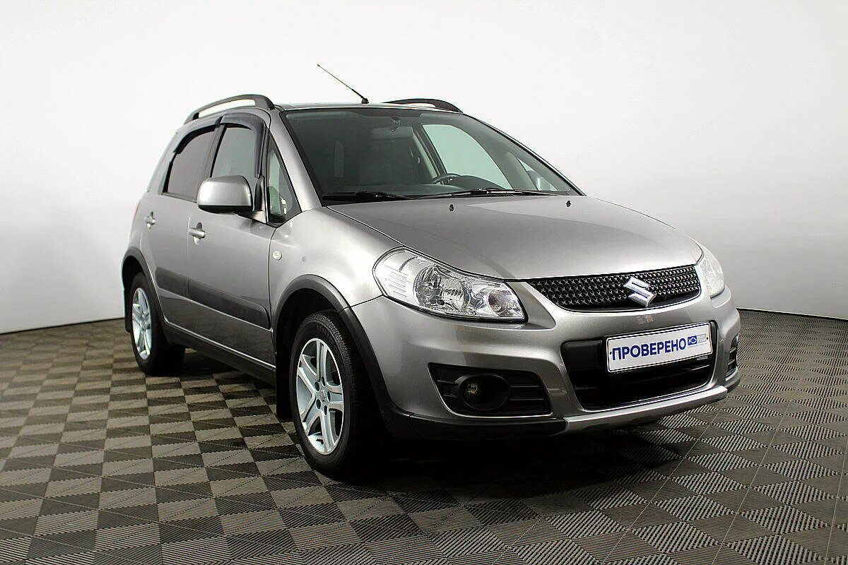 Сузуки сх4 поколения. Сузуки сх4. Судзуки sx4 2013. Suzuki sx4 Restyling. Suzuki sx4 Классик.