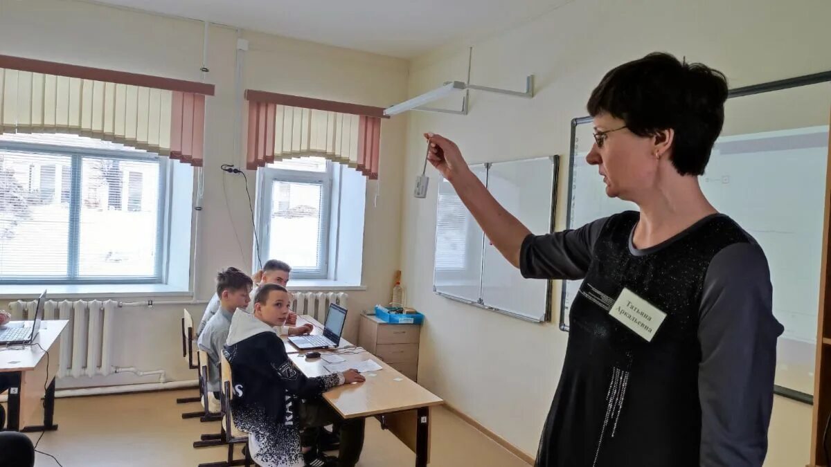 Когобу ши овз с залазна фото школы. Когобу ши овз пгт опарино. Когобу ши. Когобу ши. Опаринская коррекционная школа-интернат.