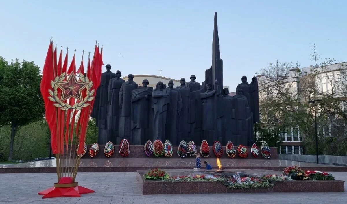 22 июня воронеж. Площадь Победы Воронеж. Память войны площадь Победы Воронежа. Памятник на площади Победы Воронеж. Площадь Победы Воронеж проект.