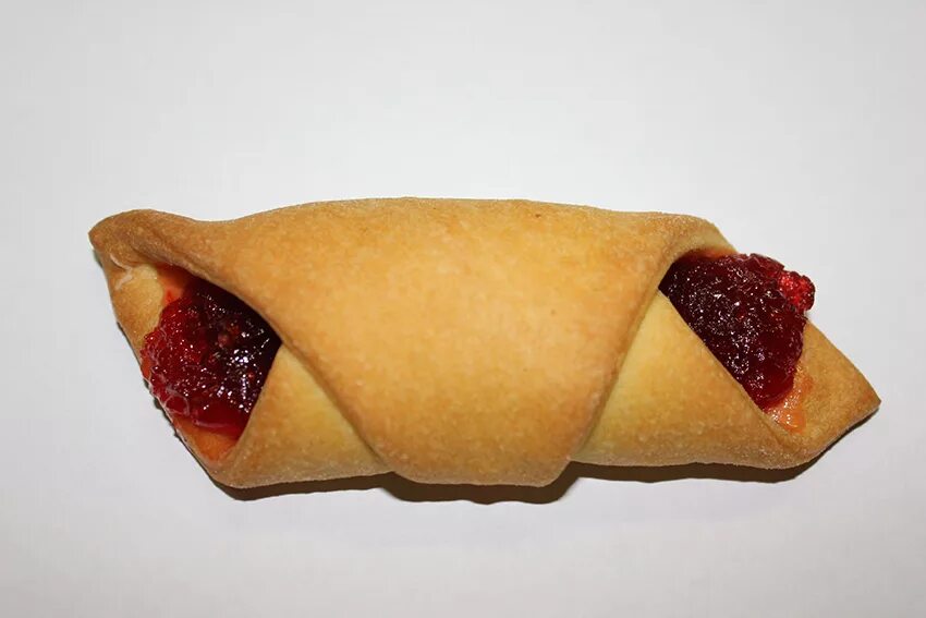 Печенье минутка. Печенье конвертики с вареньем. Песочное печенье конвертики с повидлом. Конвертики из теста с начинкой. Песочное печенье конвертики с джемом.