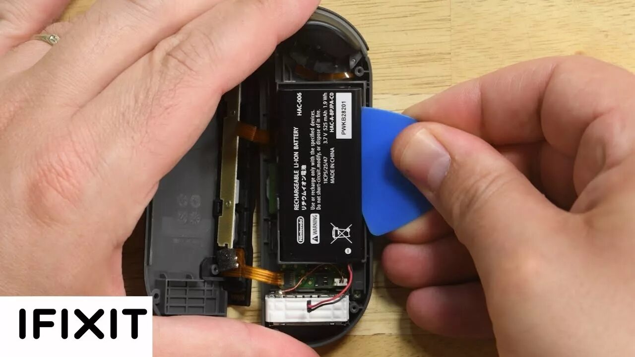 Switch аккумулятор. Nintendo switch battery. батарея нинтендо switch. nintendo switch вздулась батарея. nintendo switch замена аккумулятора.