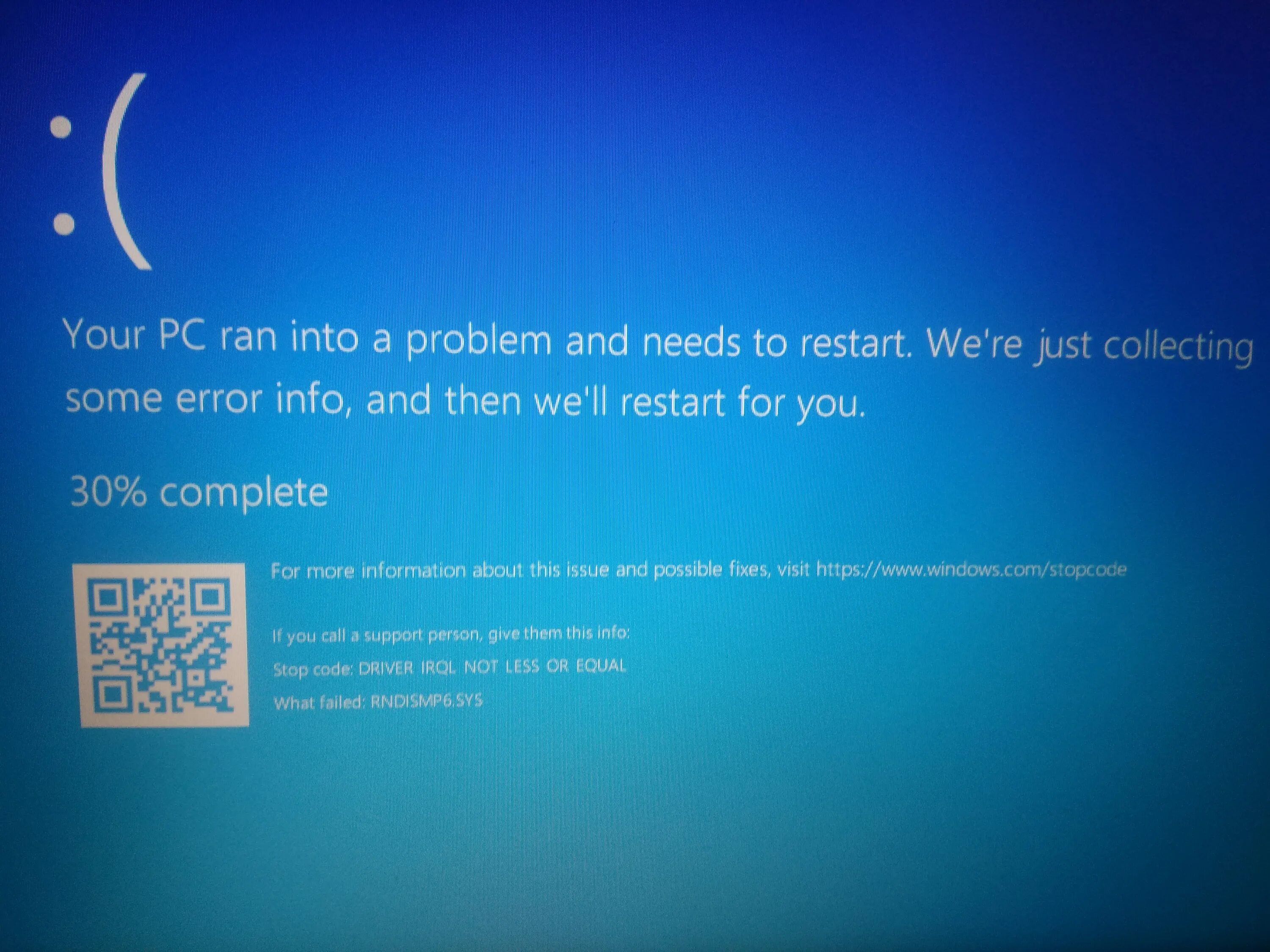 Синий экран windows 10 critical process died. Ошибка critical process died. Синий экран смерти Windows 10 critical process died. Ошибка System thread exception. System thread not Handled.