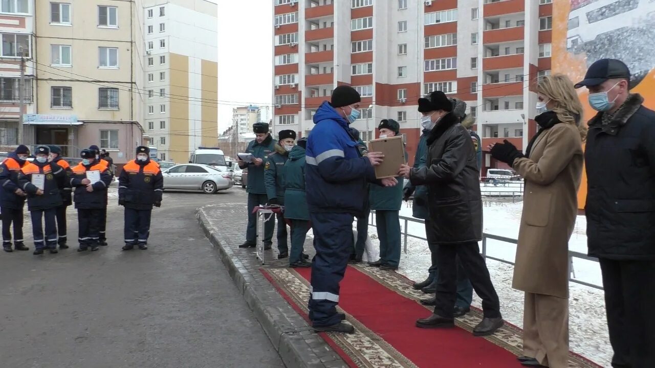 Руководители спасателей липецка. Липецкие спасатели. Го и чс липецк. Спасатель. Вести данков 27.