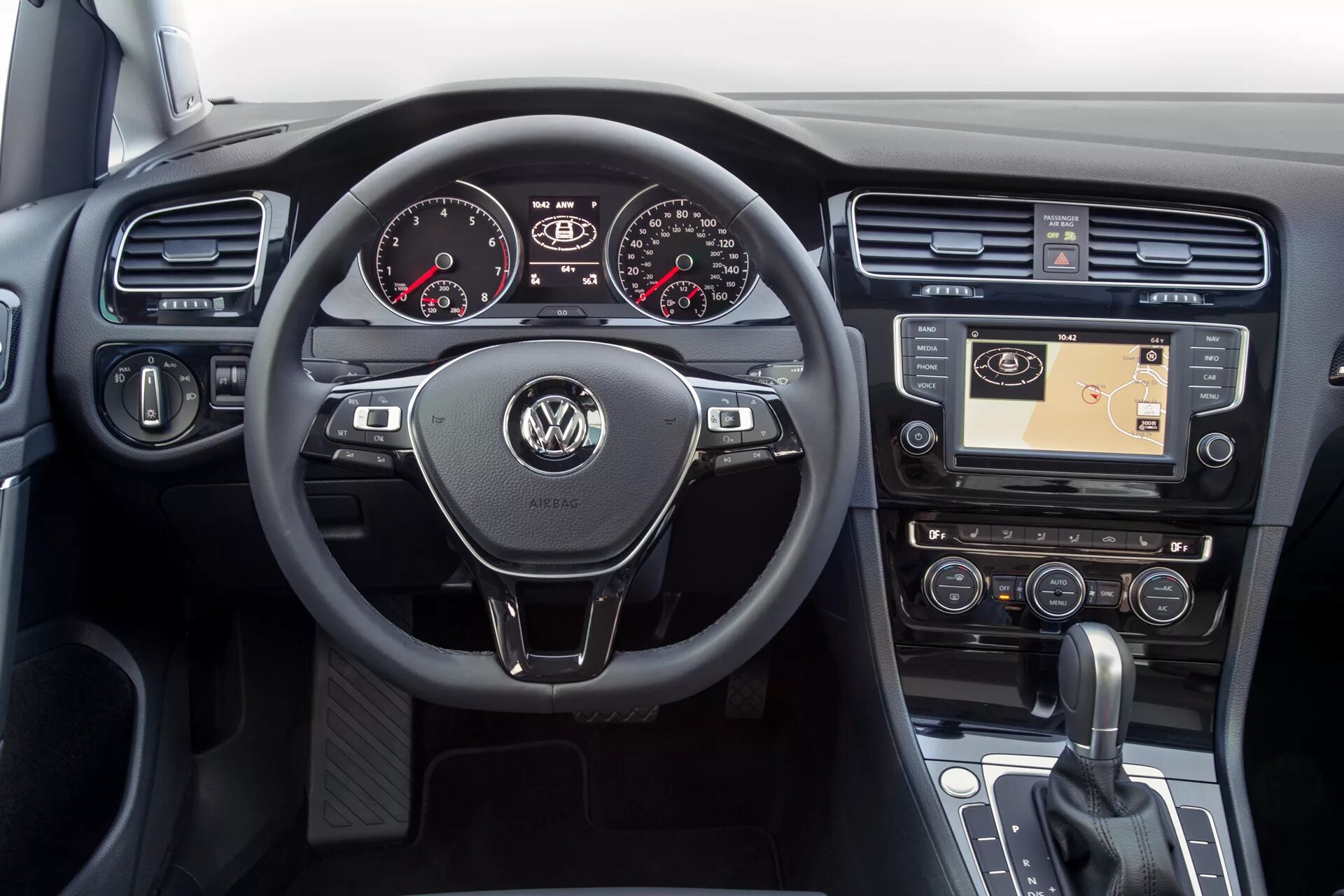 Фольксваген гольф 2016. Volkswagen golf 2016 салон. фольксваген гольф 7 2016. volkswagen golf 2017 салон. volkswagen golf vii салон 2016.