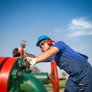 Что надо сдавать на нефтяника после 11