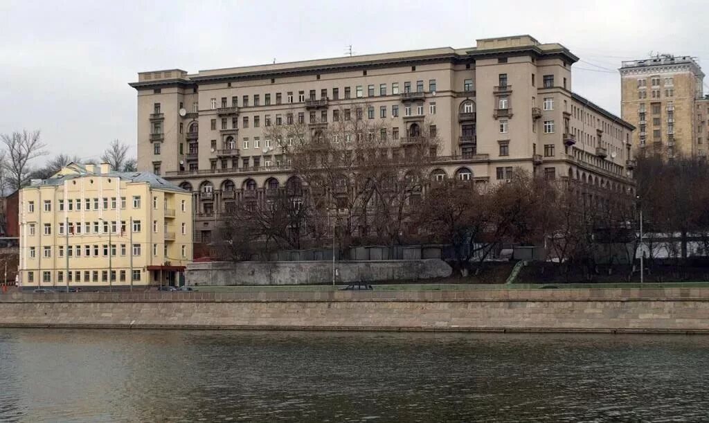 москва, большая набережная ул, д21. набережная дом 21. жк котельническая набережная 31. бц нобель спб. улица большая набережная тушино.