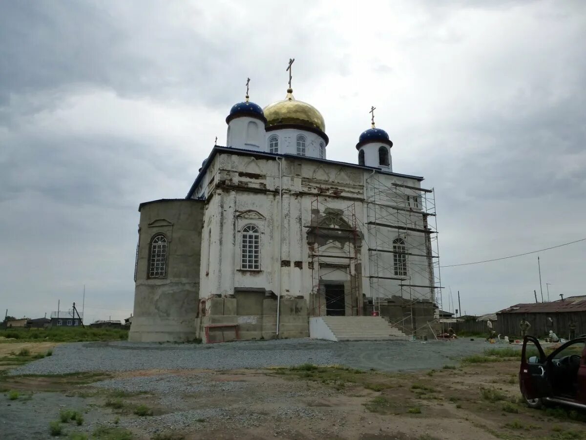 Куртамыш область. Храм в куртамыше курганской области. Воскресенская церковь куртамыш. Куртамыш область. Храм в куртамыше курганской области.