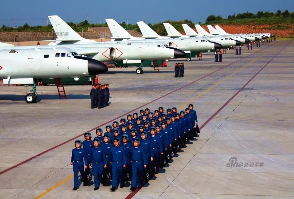 Китайский воздушный. ВВС НОАК. Самолёты ВВС НОАК. Военно воздушные силы НОАК. H6k самолет ВВС Китая.
