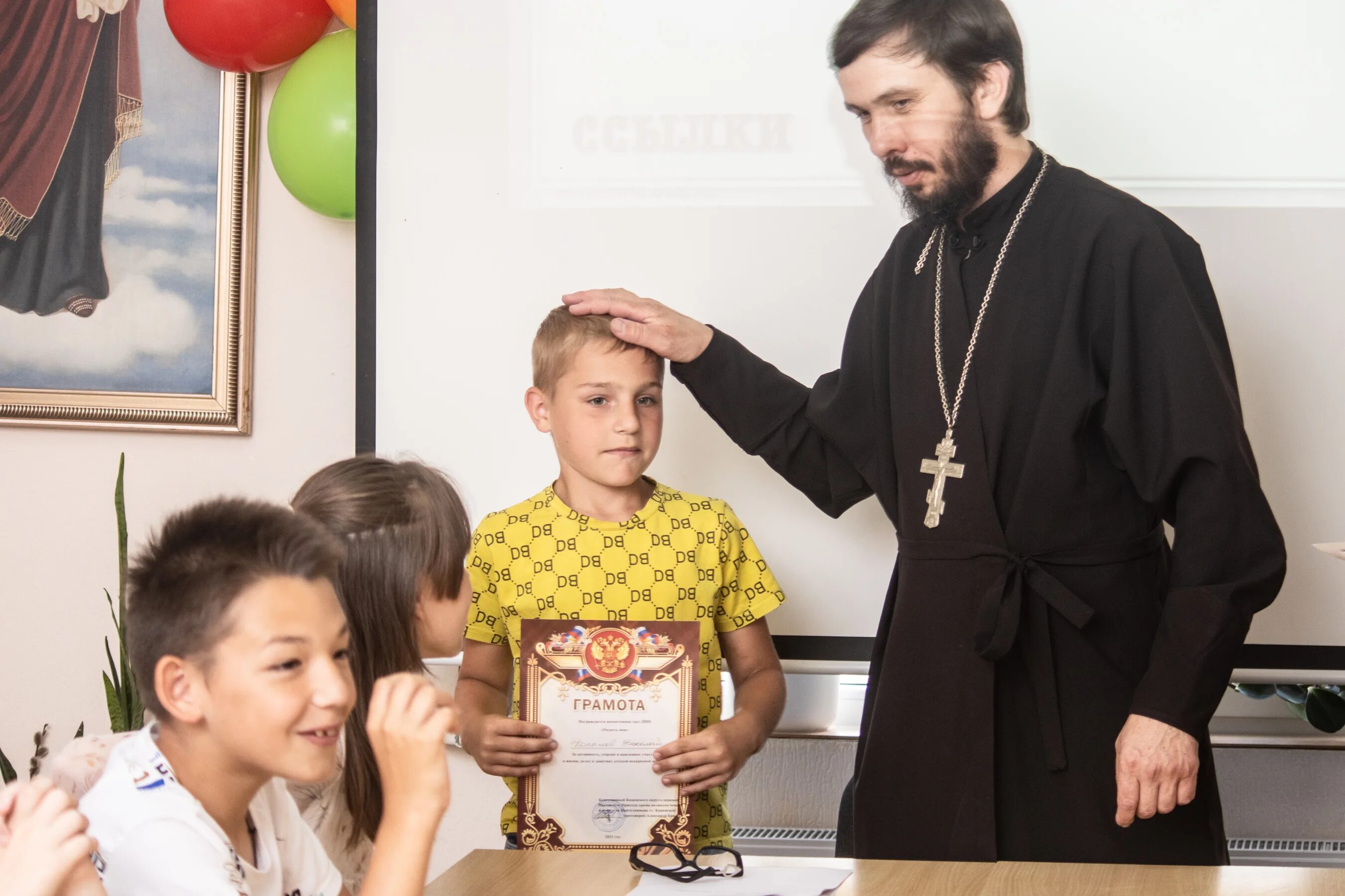 воскресная школа радость. владислав великанов некрасовская школа интернат. школа мост. православный центр фавор. воскресная школа радость.