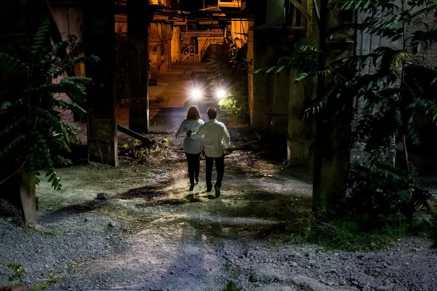 под напряжением 2017 г