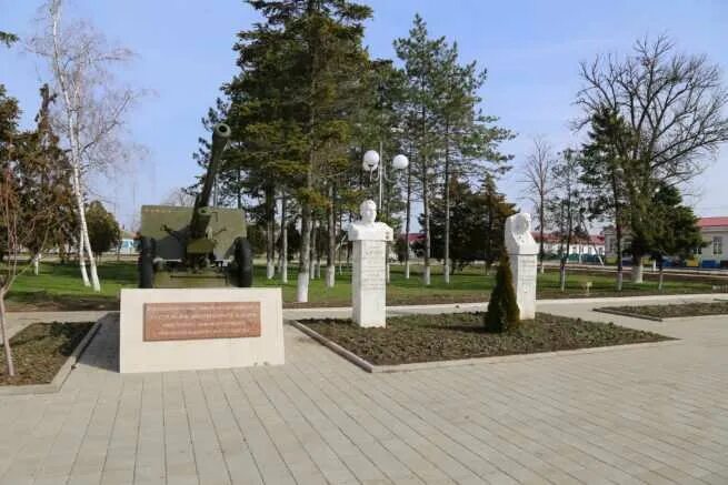 Погода в бриньковской метео 7. Бриньковской. Погода в бриньковской метео 7. Станица бриньковская краснодарский край. Памятник в бриньковской.