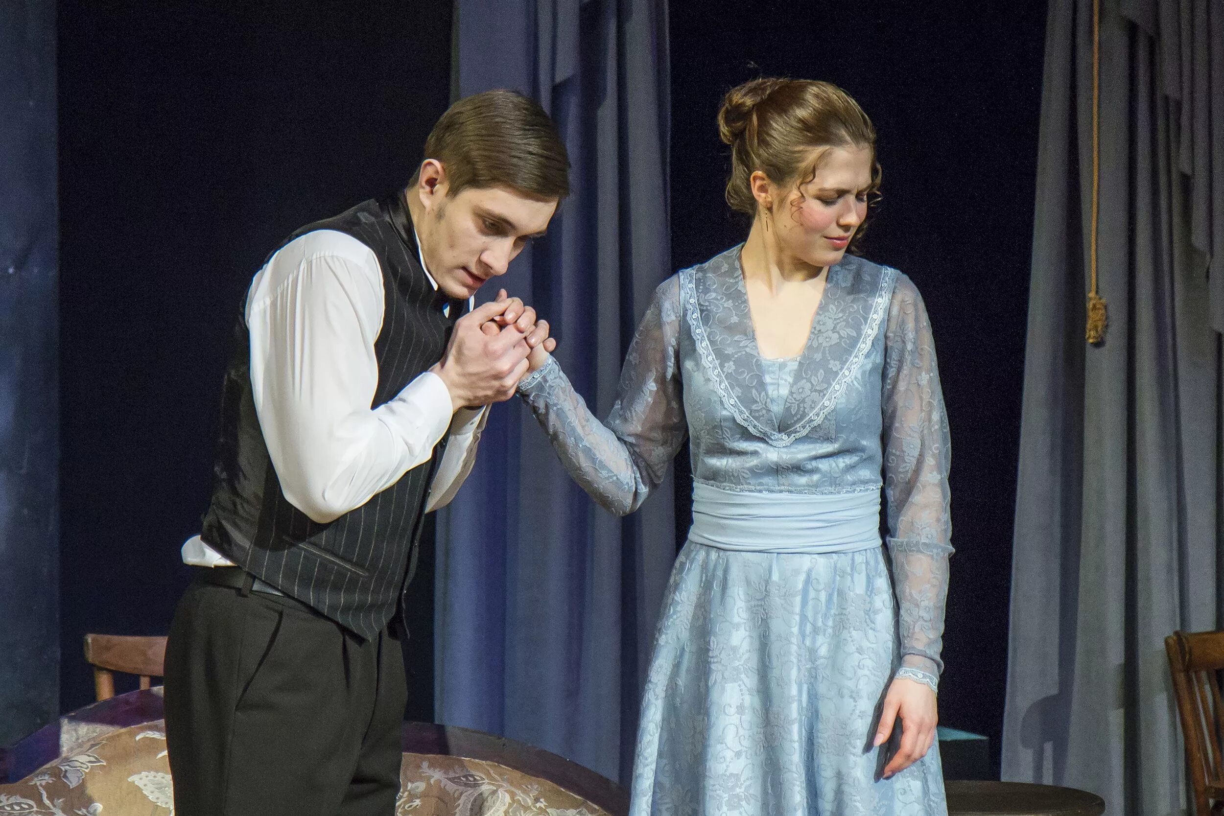 спектакли в волгограде афиша в цкз. рецепт любви спектакль. любовь с придурком спектакль. любовь людей спектакль маяковского. сюжет спектакля.