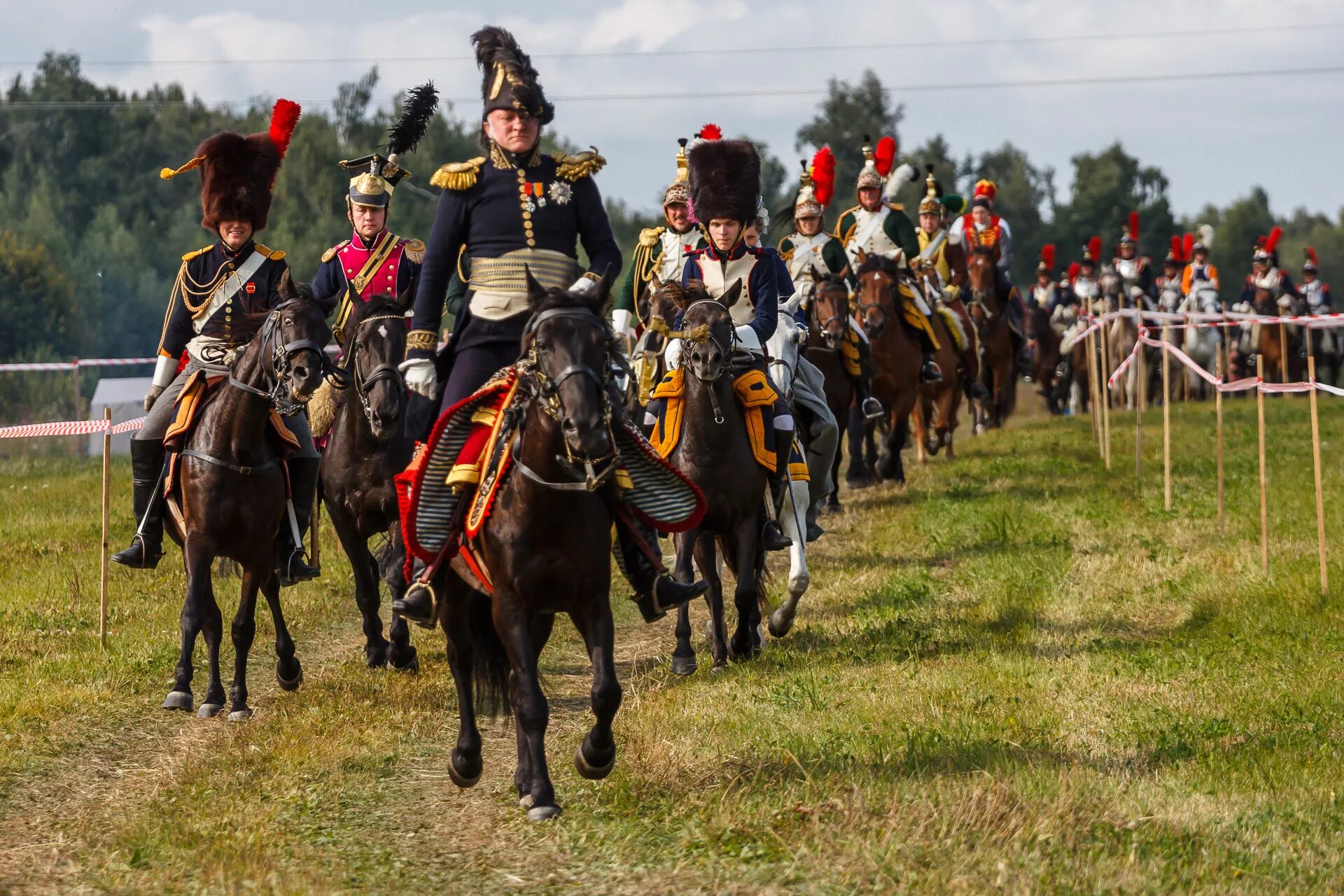 Бородинская реконструкция. Драгунский полк 1812. Драгуны 1812. Драгуны это в Бородино. Бородинское сражение 1812 реконструкция.