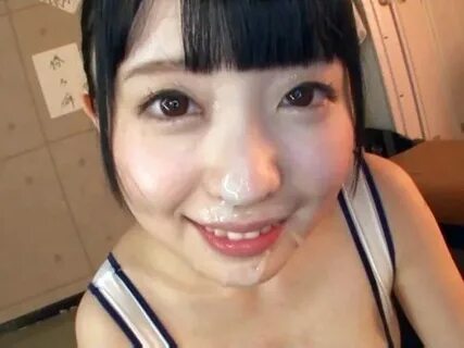 Experienced, Japanese teen is gently rubbing and sucking her secret boyfrie...