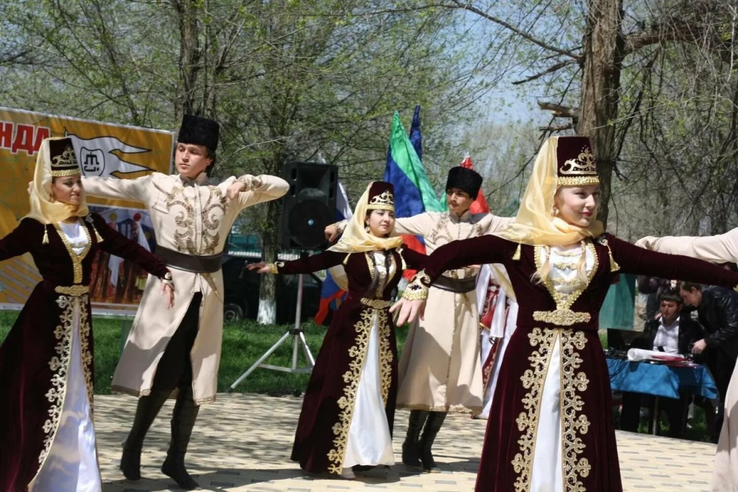 Татары северный кавказ. Ногайцы КЧР. Ногайцы Ставропольского края. Ногайцы Дагестана. Ногайцы народы Кавказа.