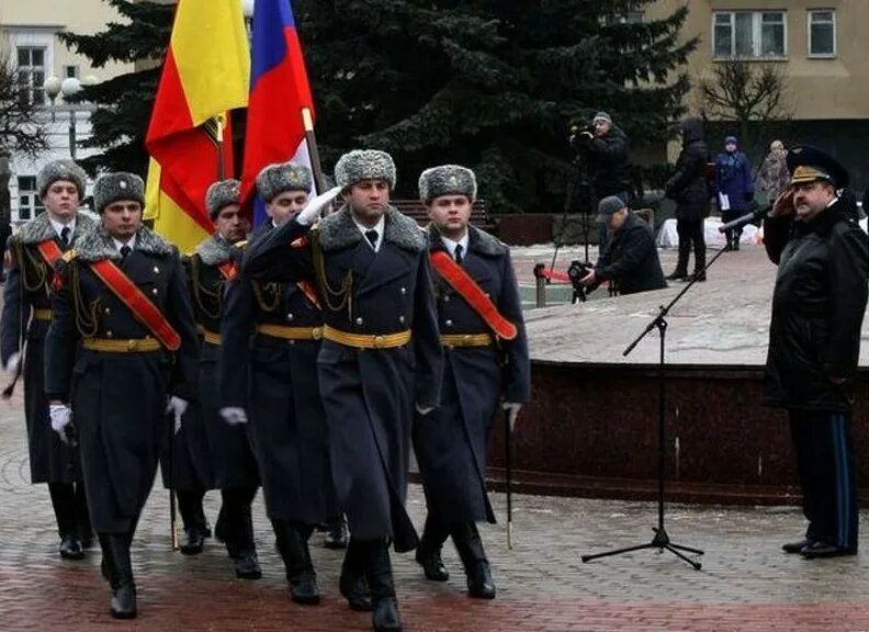 С днем защитника семьи. Защитники отечества тверь